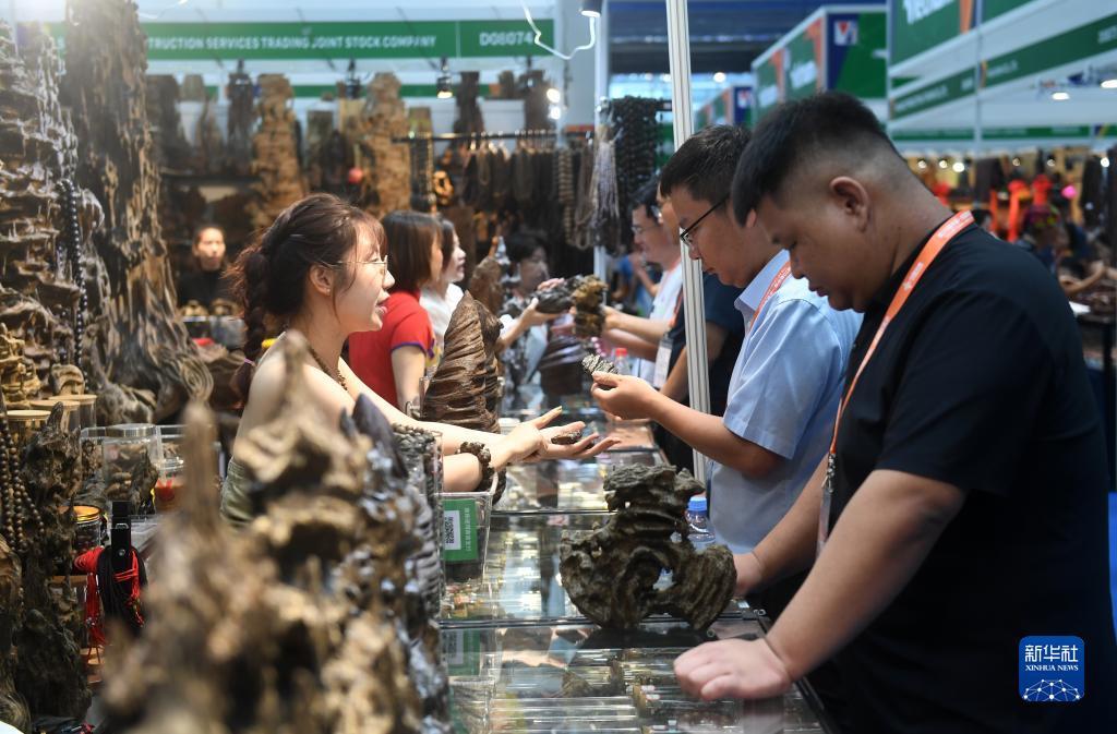 漫盈娱乐